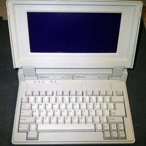 1980s Tandy 1400 FD Personal Computer 25-3501 - Untested