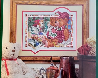 Cross Stitch Pattern | BOOTSIE & STITCH | Hidden Kingdom | Donna Gallagher | Christmas | Cross Stitch Chart | Counted Cross Stitch