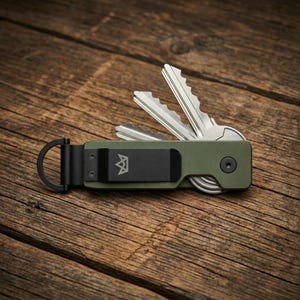 Green Aluminum EDC Keycase, Key Organizer: KNOXX LOKI