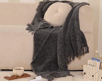 Manta bohemia de algodón lavado a la piedra con efecto gofre color carbón