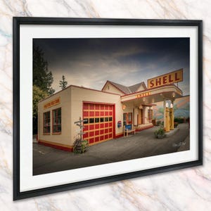 Shell Gas Station Print: Issaquah Historic Landmark (Vintage Style)