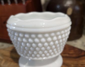 Vintage Westmoreland American Hobnail Milchglas Rose Bowle