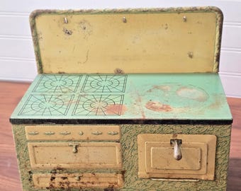 Vintage 1930s Wolverine Tin Litho Toy Stove Green Cream Kitchen Range