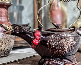 Vintage 1950er Jahre japanische Redware Enten-Teekanne, brauner tropfenförmiger figuraler Wasserkocher
