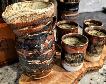 Handgemachtes Artisanal Steinzeug Krug und Tasse Set