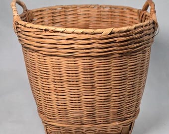 Rustic Woven Wicker Basket with Handles Farmhouse Country Storage Decor