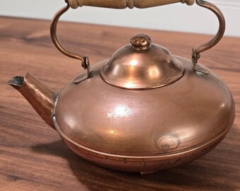 Vintage Gregorian Solid Copper Tea Kettle Teapot Wood Handle Colonial Decor