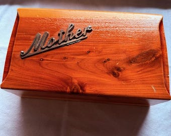 Vintage Mele & Company cedar trinket box with metal nameplate "Mother"