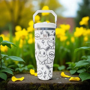 Evoli mit Gravur Stanley Frost Flip Strohhalm – Niedlicher Pokémon Becher für Fans – Personalisierter Pokémon Becher Bild 5