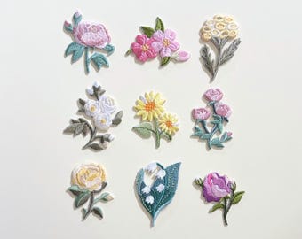 パステルカラーの花柄刺繍パッチ、コテージコア風の花柄アイロン接着アップリケ、ボタニカルDIYアクセサリー