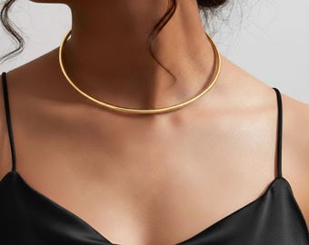 Gold Torque Choker Necklace, Minimalist Sculptural Collar