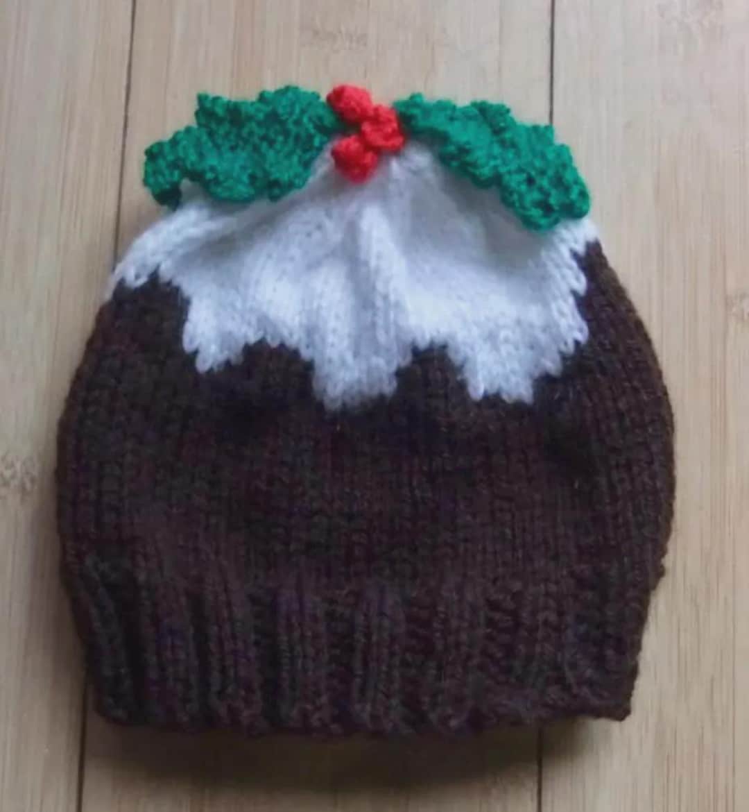Christmas Pudding Hat Knitting Pattern: Chunky Yarn, Child Size 1-3 ...