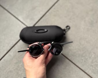Occhiali da sole Oakley Madman X-Metal Matte Black Gorpcore Vintage