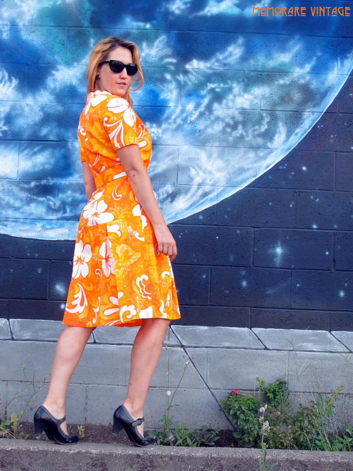 1960s Psychedelic Hawaiian Floral DRESS 