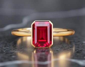 エメラルドカット ルビー ソリティアリング | 18Kゴールドメッキ 7月の誕生石