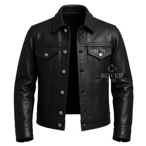 Könnte beinhalten: Schwarze Lederjacke mit klassischem Kragen, Knopfleiste und zwei Brusttaschen. Die Jacke hat lange Ärmel und silberne Knöpfe. Das Markenlogo "ROVER HIDE" ist sichtbar.