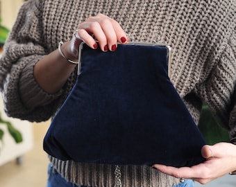 Samttasche für Damen, Kussverschlusstasche für Hochzeit, Clutch Tasche mit Kette, marineblaue Tasche