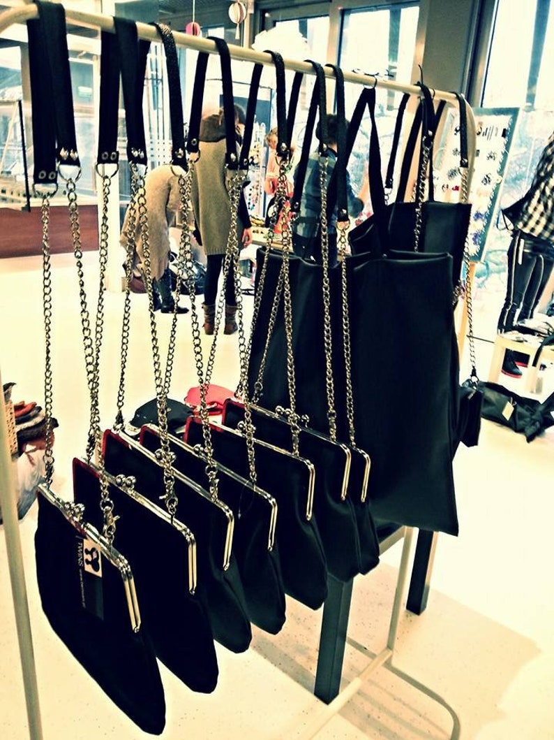 kiss lock black purse/chain bag/ zdjęcie 4