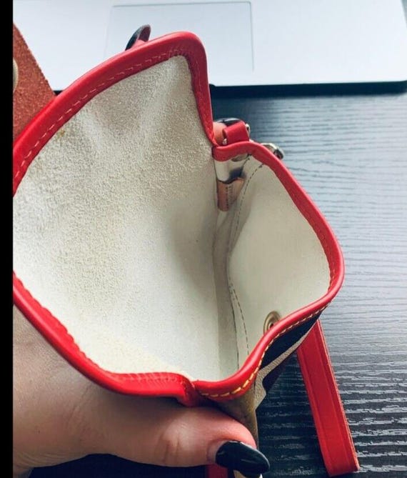 Vintage Dooney & Bourke DB Zebra Leather Wristlet… - image 3