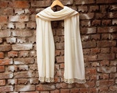 Thick Wedding shawl Bridesmaids gifts Pashmina scarf shawl ivory bridal gift with handmade lace