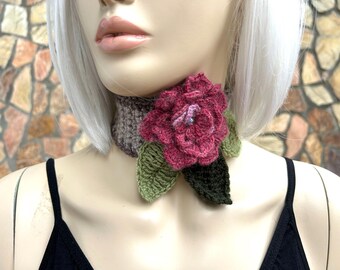 Crochet Floral Choker Necklace: Wool-Acrylic Blend Scarf
