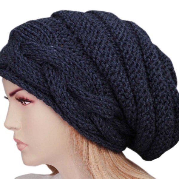 Bonnet ample, bonnet oversize, bonnet d'hiver en tricot, pour femme en bleu foncé, bleu marine - COULEUR OPTIONNELLE