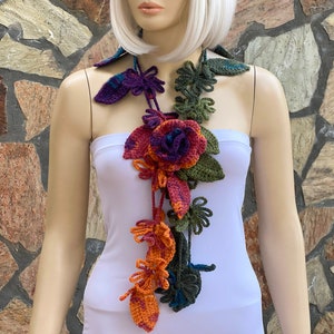 Cachecol de crochê com flor, joia de crochê com alfinete de flor removível