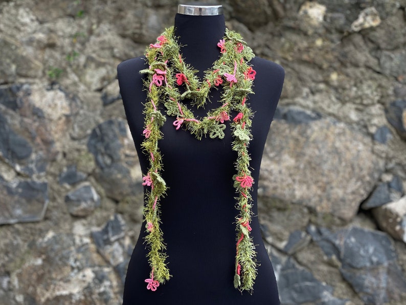 Flower Crochet Lariat Scarf, Lariat Crochet Jewelry, Flower Wrap Scarf, Woman Necklace image 7