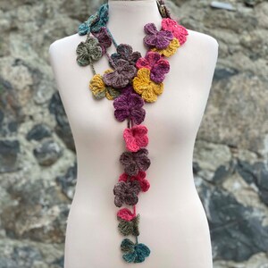 Crochet Flower Necklace Scarf, Crochet Lariat Scarf image 8