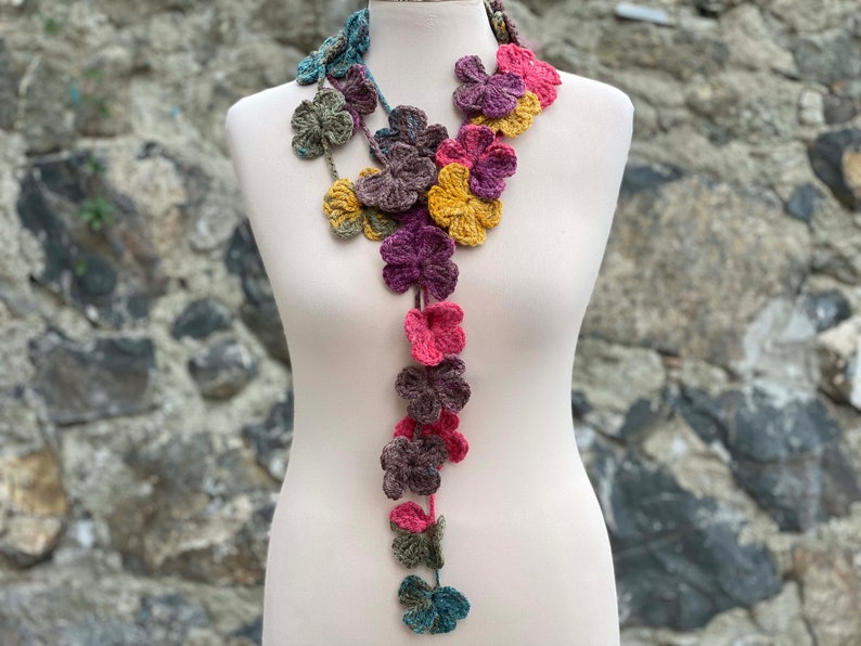 Crochet Flower Necklace Scarf, Crochet Lariat Scarf image 8