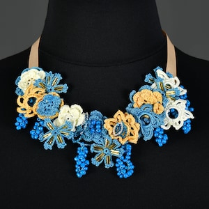 Blue Crochet Beaded Necklace, Crochet Bip Necklace, Crochet Oya Necklace, Fiber Necklace
