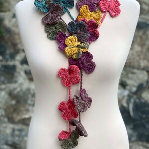 Crochet Flower Necklace Scarf, Crochet Lariat Scarf image 6