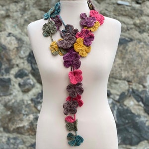 Crochet Flower Necklace Scarf, Crochet Lariat Scarf image 7