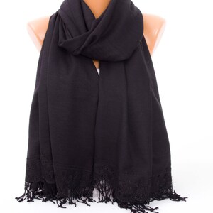 Noir épais et luxueux, foulard châle Pashmina, avec bordure de dentelle noire Français, châle de demoiselle dhonneur, cadeau de demoiselle dhonneur, noir image 2