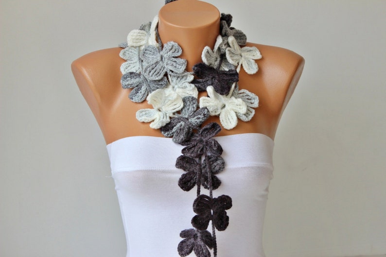 Crochet Lariat, Flower Crochet, Lariat Scarf, Black, Gray,White image 5