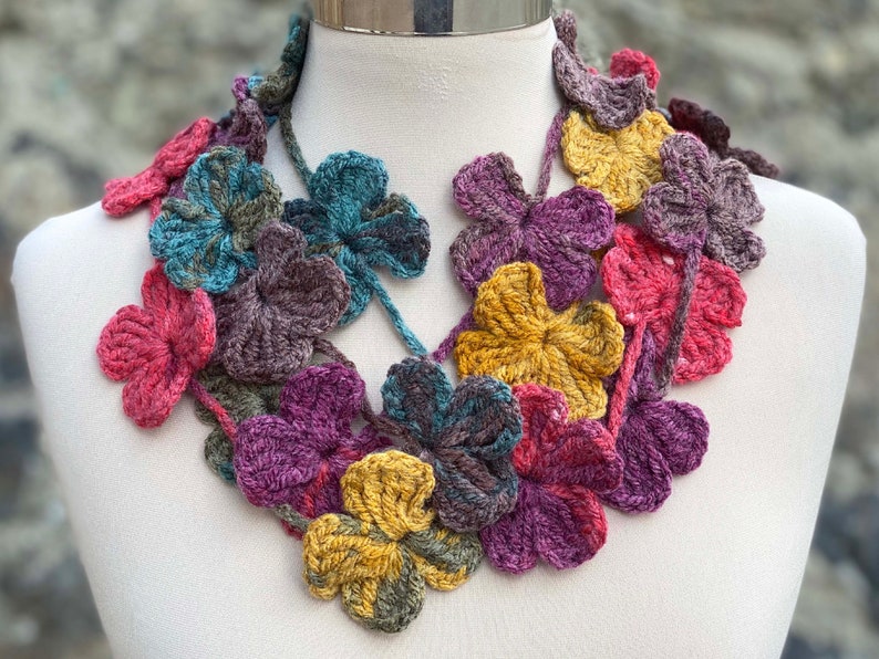 Crochet Flower Necklace Scarf, Crochet Lariat Scarf image 4