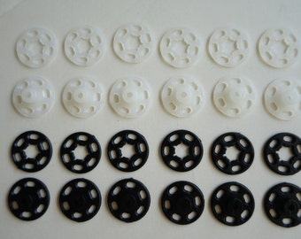18mm  Hand Sew Plastic Snaps