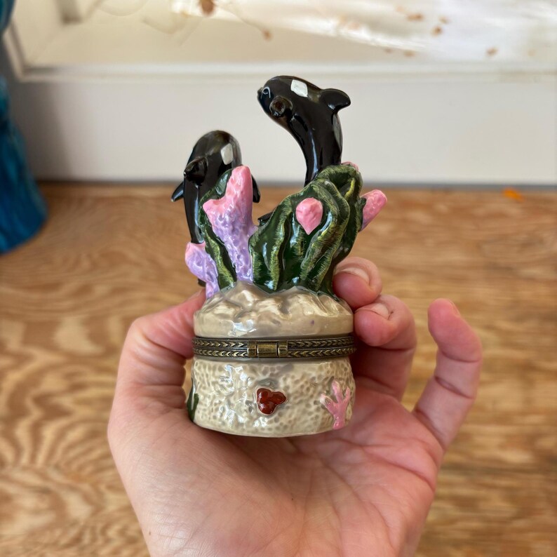 1990s Dolphin Trinket Box | Ceramic Hinged Keepsake Box with Coral Reef Design | Ocean Decor | Gift for Sea Life Lover | Y2K Girl Gift