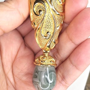 VTG Jose Maria Barrera for Avon Brooch/Pendant with Intricate Design in Gold-Tone