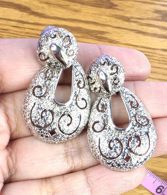 Sarah Coventry "Two Timer" Silver-Tone Earrings - image 7