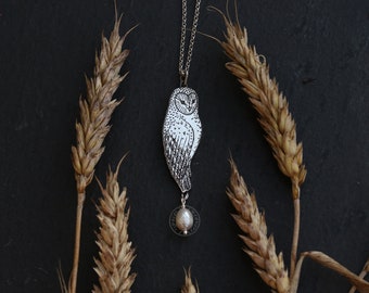 Pingente de Coruja - Colar de Prata com Coruja-das-torres - Colar com Pássaro da Sabedoria - Pingente de Coruja com Pérolas - Brincos com Espírito da Floresta