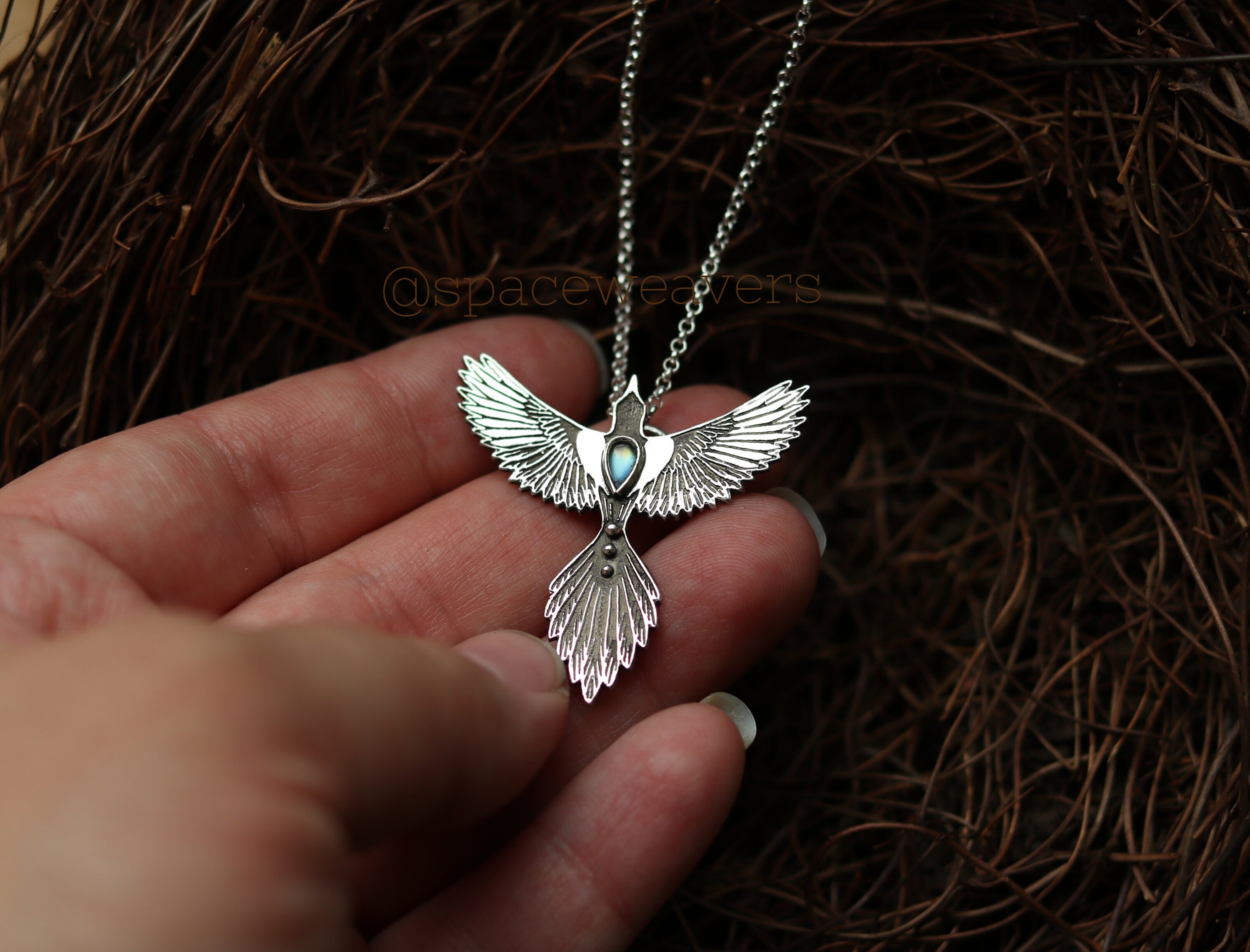 Collier Argent Avec Pendentif Oiseau En Plumes De Paon & Perroquet - Modèle 70418 | Bijou Ethnique Et Naturel