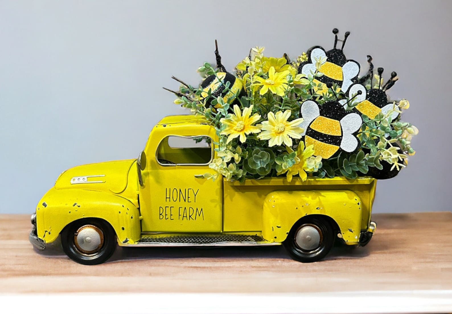 Bee Centerpiece, Vintage Truck Centerpiece, Bee Floral Centerpiece ...