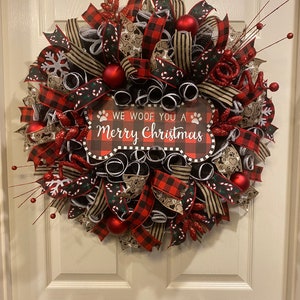 Christmas Wreath, Dog Christmas Wreath, We Woof You a Merry Chrismtas Wreath, Buffalo Check Wreath, Burlap Wreath, Rustic Wreath