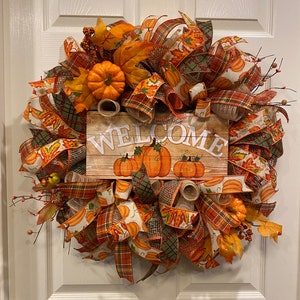 Fall Wreath, Pumpkin Wreath. Welcome Wreath, Thanksgiving Wreath, front door wreath