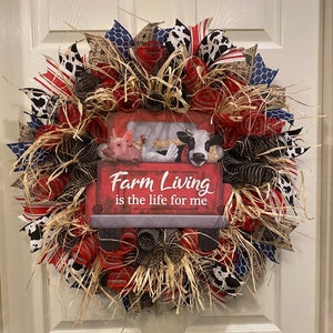 Farmhouse Wreath, Farm Living Wreath, Vintage Truck Wreath, Chicken Wreath, Cow Wreath, Pig Wreath ,Burlap Wreath, Everyday wreath