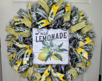 Welcome Wreath, Lemon Wreath, Lemon Door Wreath, Summer Wreath, Spring Wreath, Everyday Wreath, Front Door Wreath