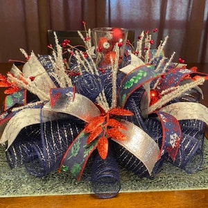 Christmas Centerpiece, Holiday Centerpiece, Blue Centerpiece, Snowflake Centerpiece, Table Decor, Candle Holder, Small Christmas Wreath