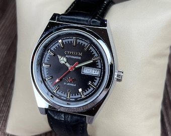 Citizen automatic Day-date Black colour dial vintage wrist watch made in Japan
