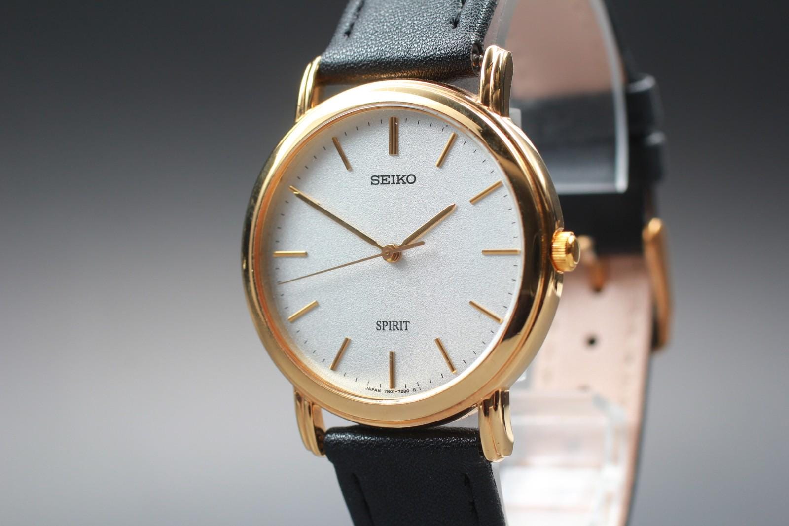 Seiko 7n01 watch - Etsy 日本